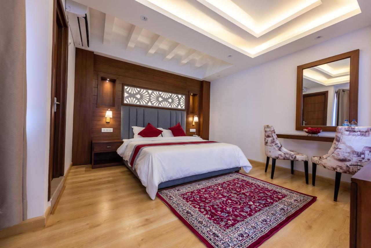 Ama-la, Thamel, 4*