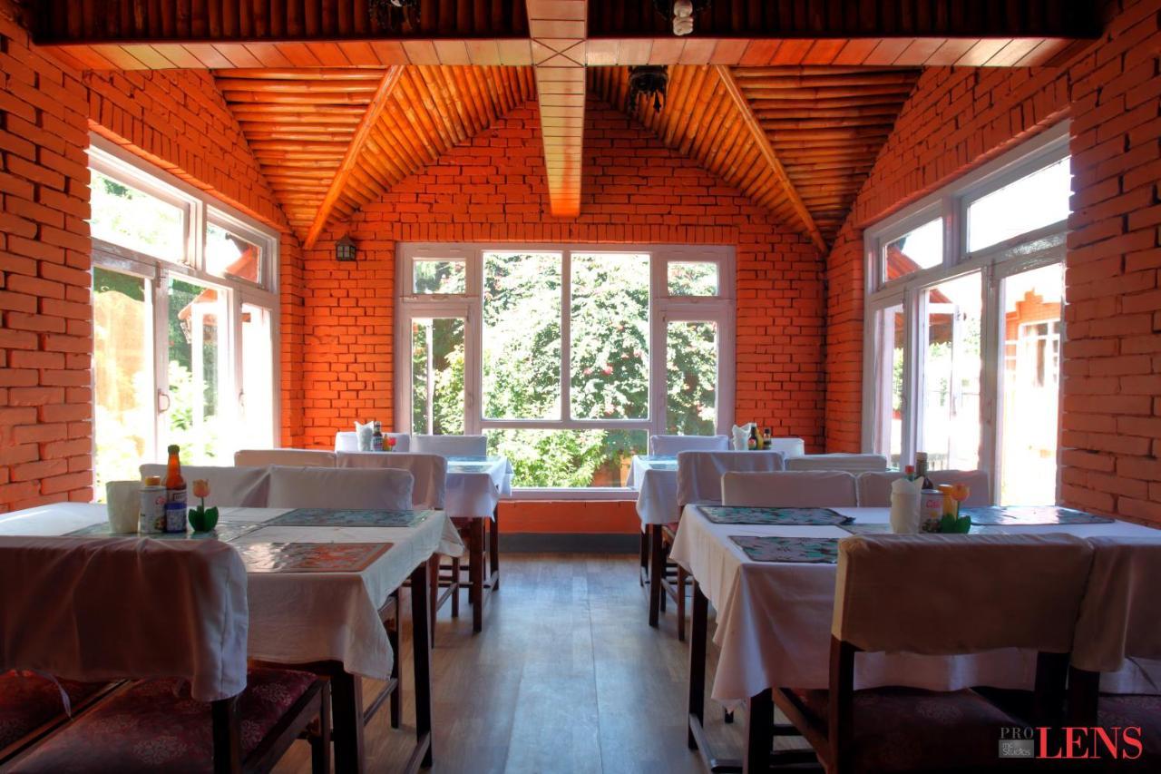 Hotel Melungtse &