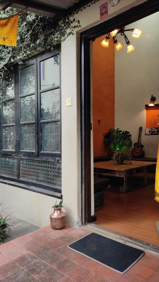 Laughing Buddha & Guest house
