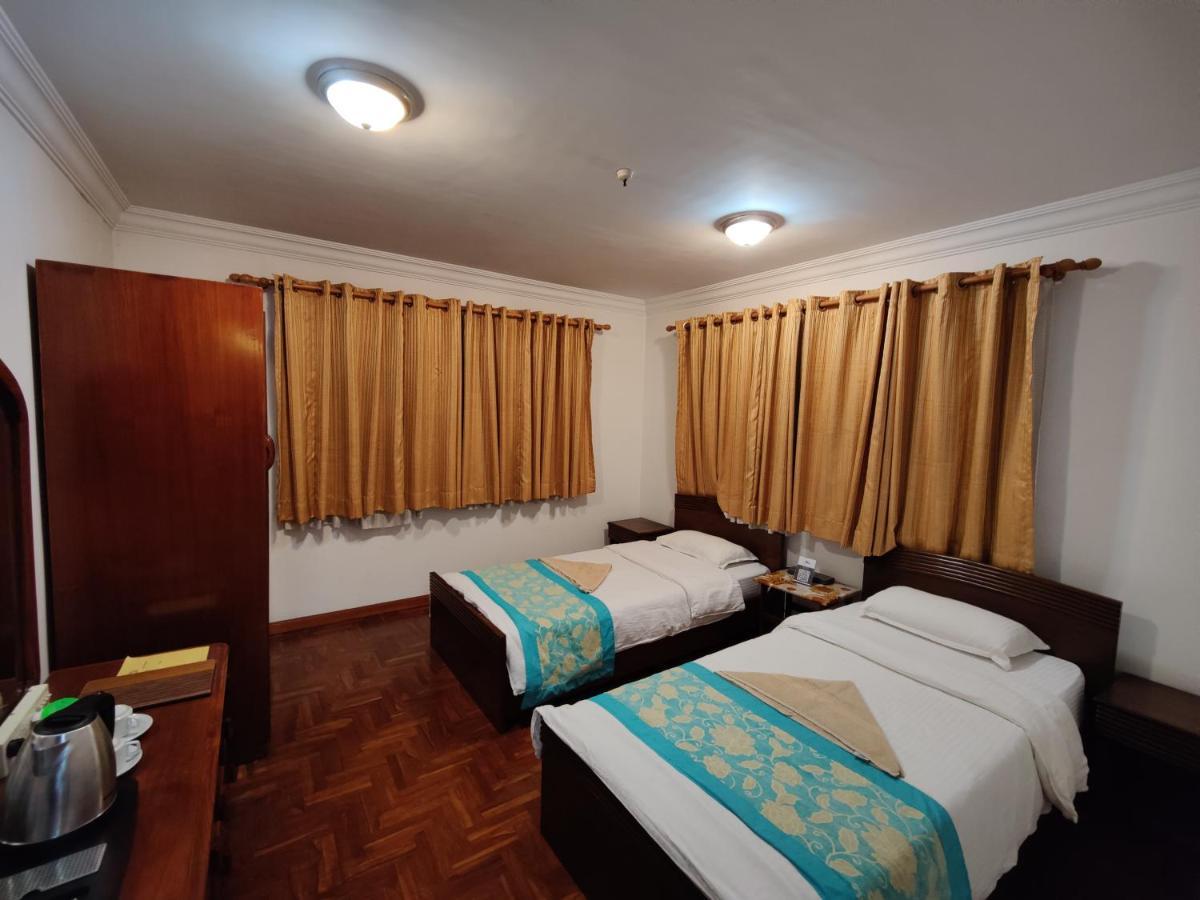 Sherpa Bed & Breakfast 2*