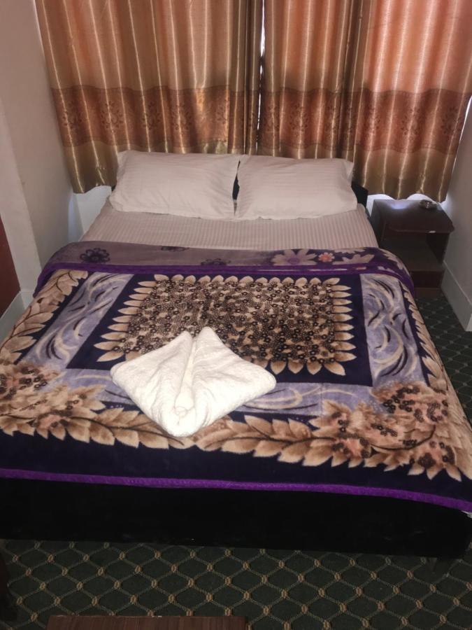 Hotel Nama *