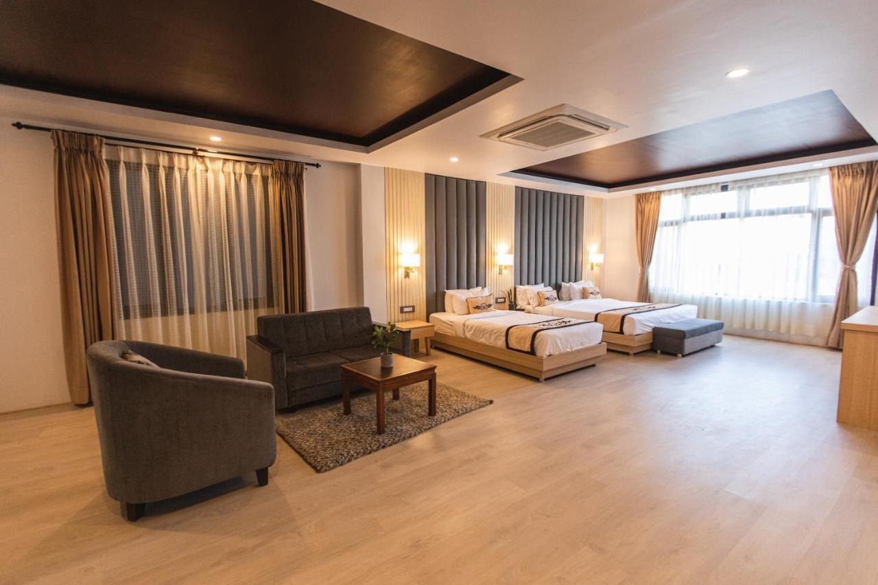 Hotel Lavie And 3*
