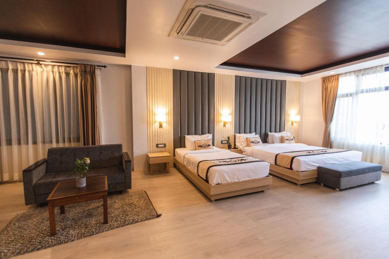 Lavie And Hotel 3*