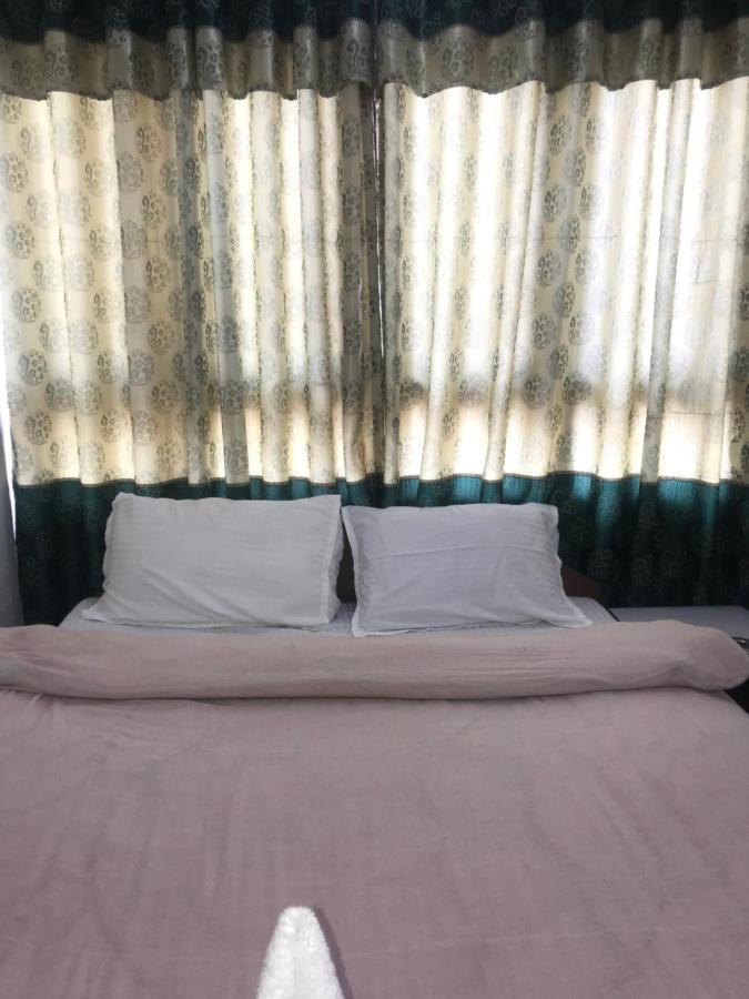 Nama Hotel *