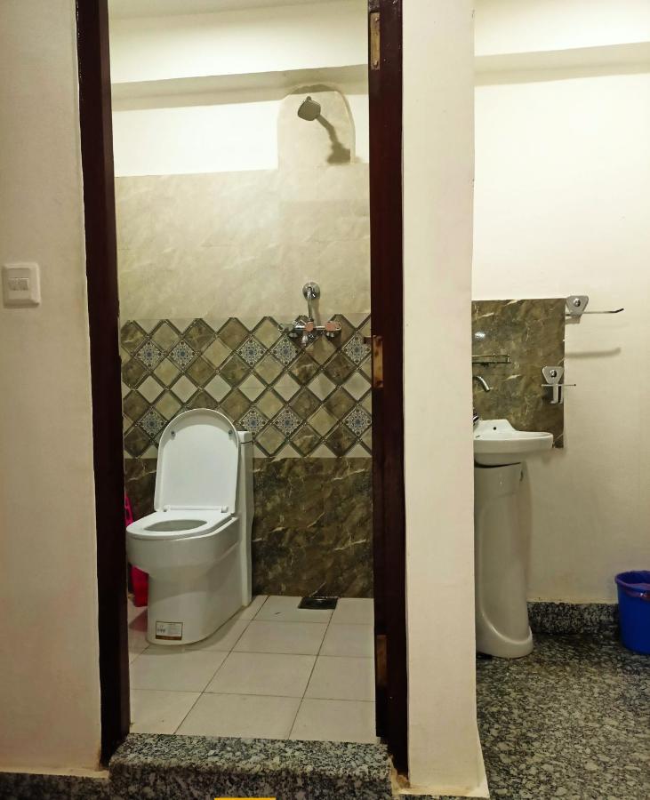 Guest house Nirvana Kuti *
