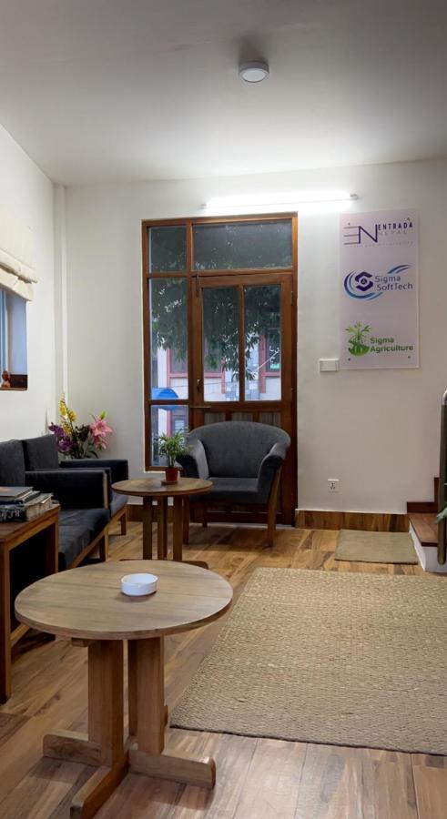Your In Kathmandu! Apartamento *