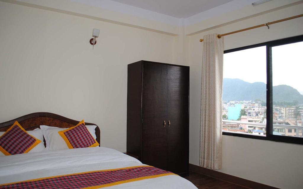 Avalon House Hotel