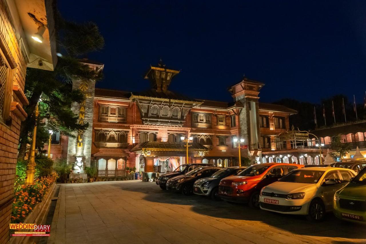 Hotel Manaslu 4*