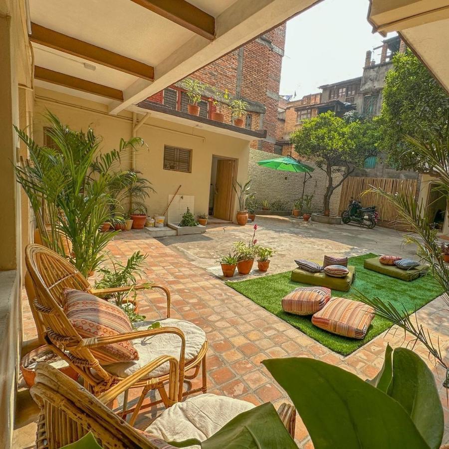 The Melo Pomelo Courtyard. Apartment