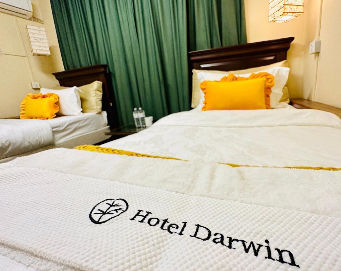 Darwin 2* Kathmandu