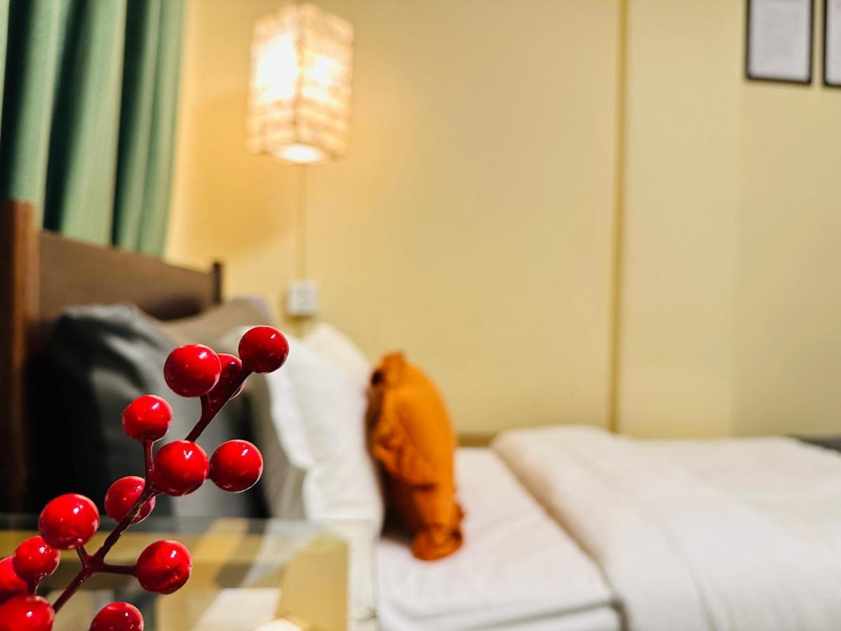 Darwin Hotel 2*