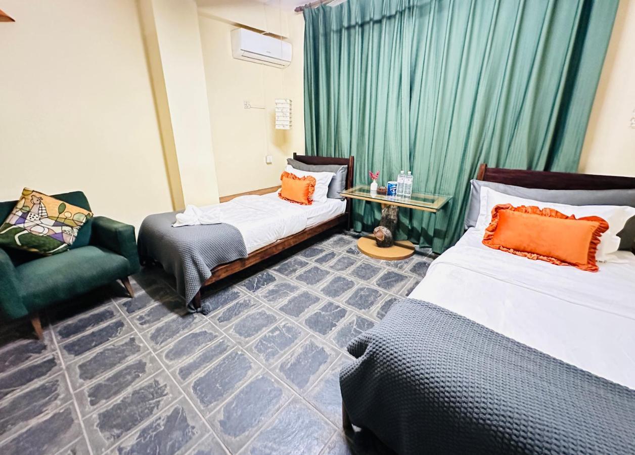 Hotel Darwin 2*