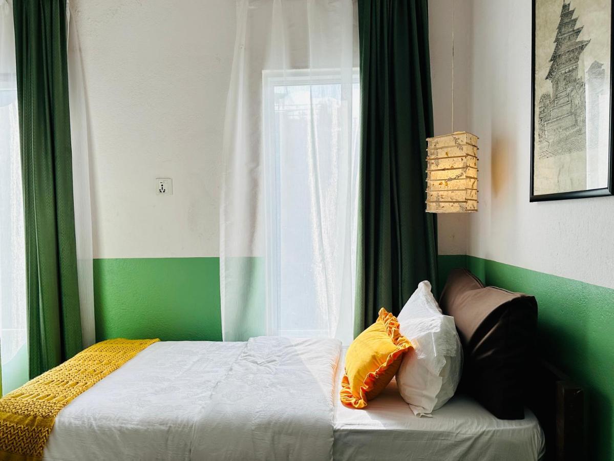 Hotel Darwin 2*