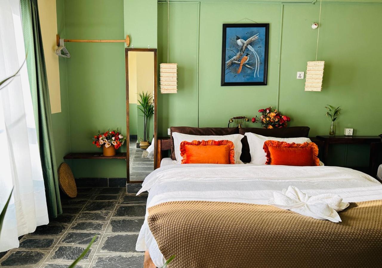 Darwin Hotel 2*