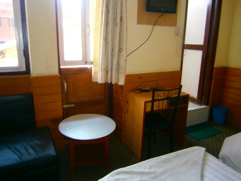 Visit Nepal Hotel 2*