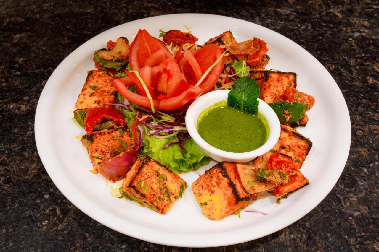 Sangam Pure Veg Inn
