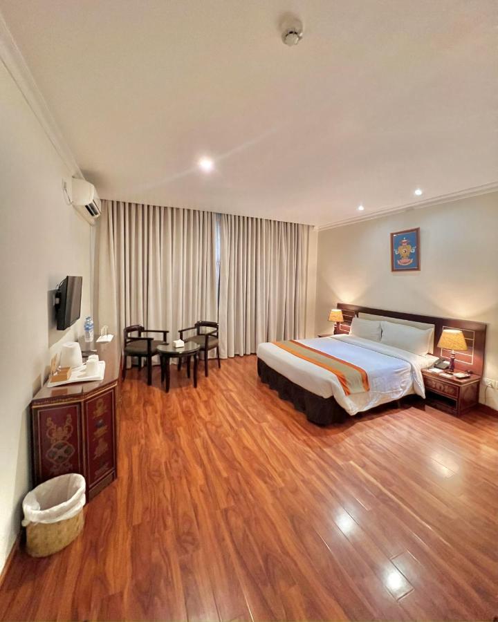 Hotel Vannasut And