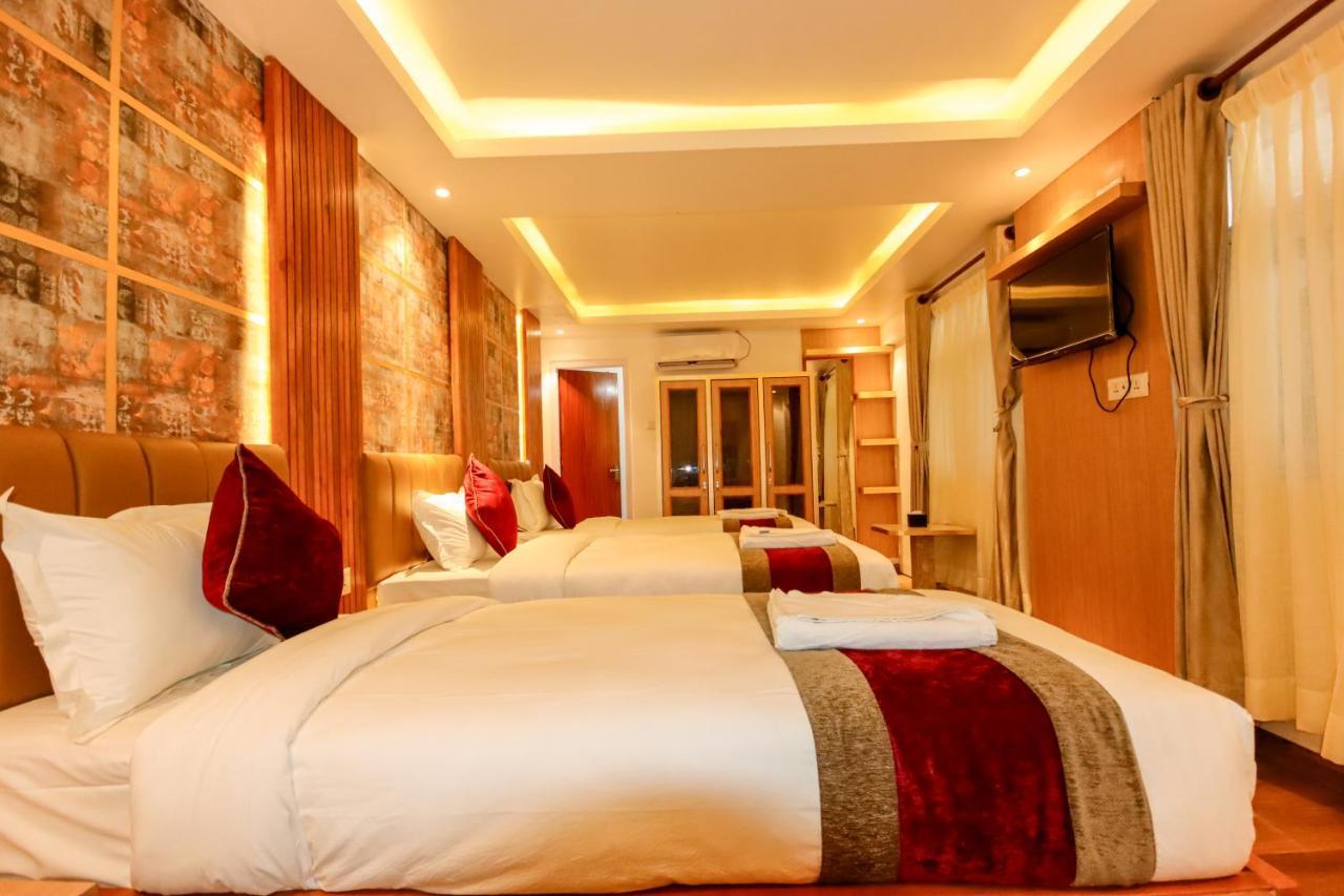 Elegant Hotel
