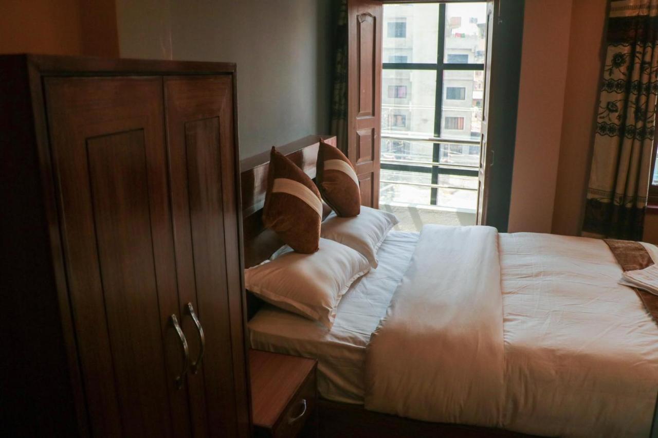 Harry's Hotel