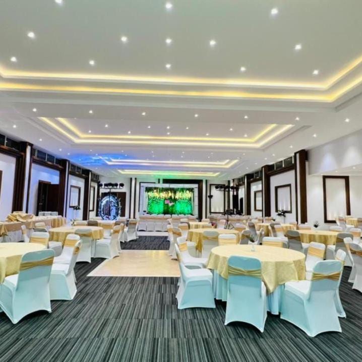 Hotel Ananda Pashupati 4*