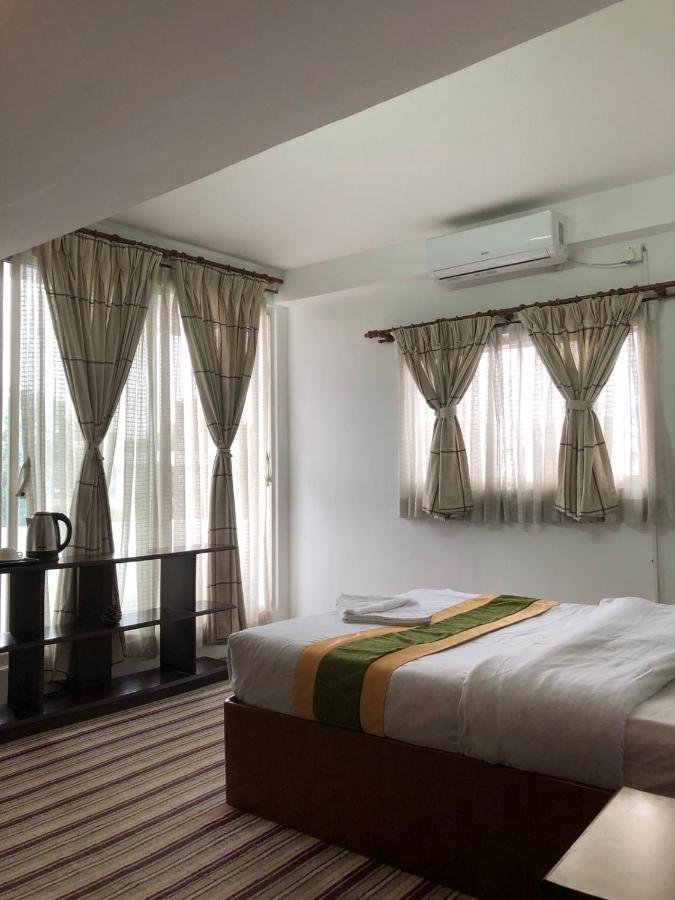 Bouddha Hotel