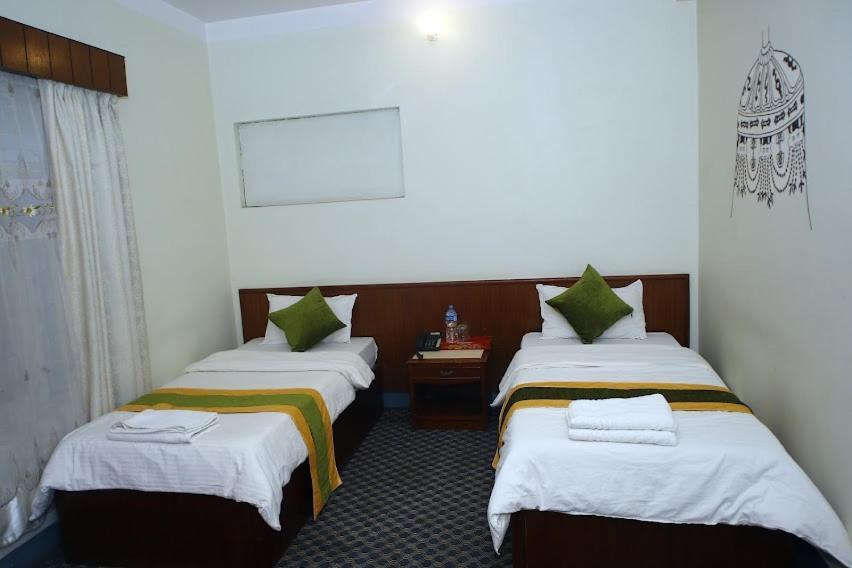 Bouddha Hotel