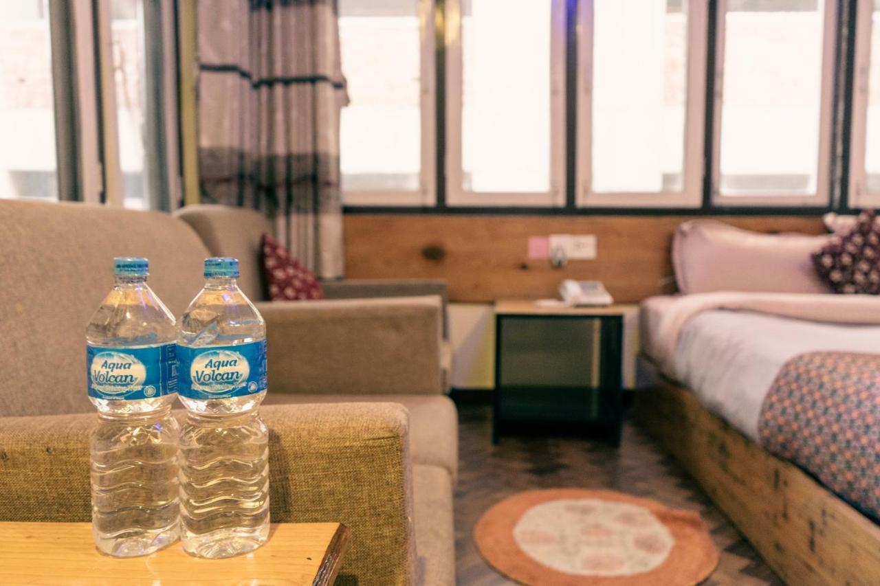 Shree Tara Hotel