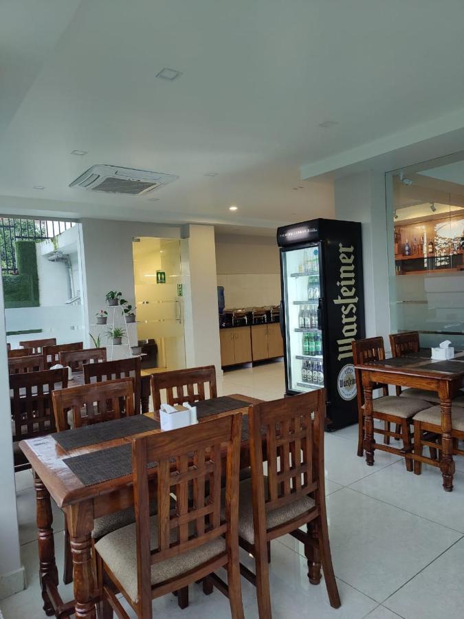 Hotel Krishna 3*
