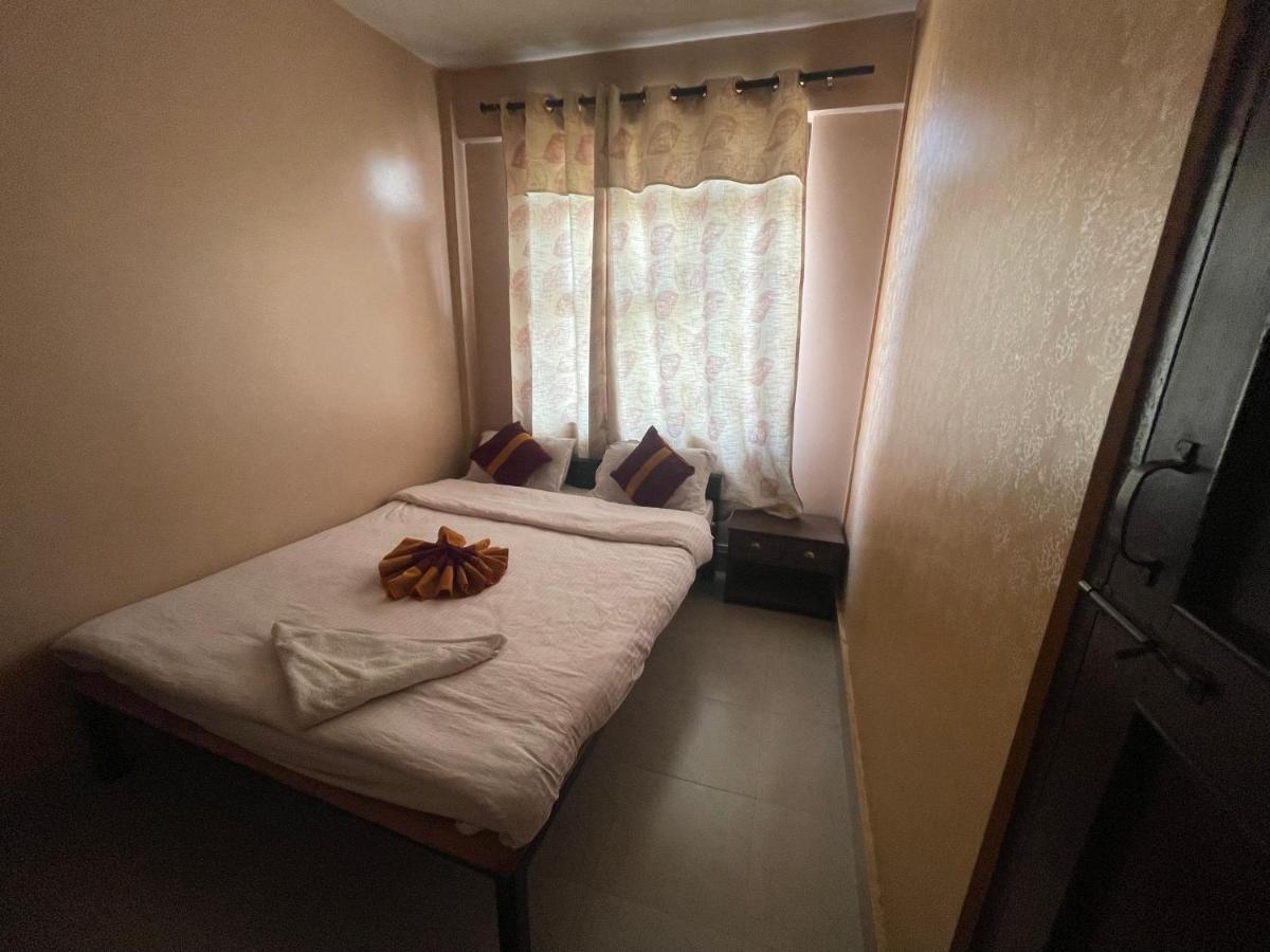 Hotel The *