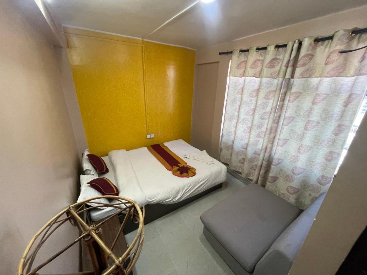Hotel The