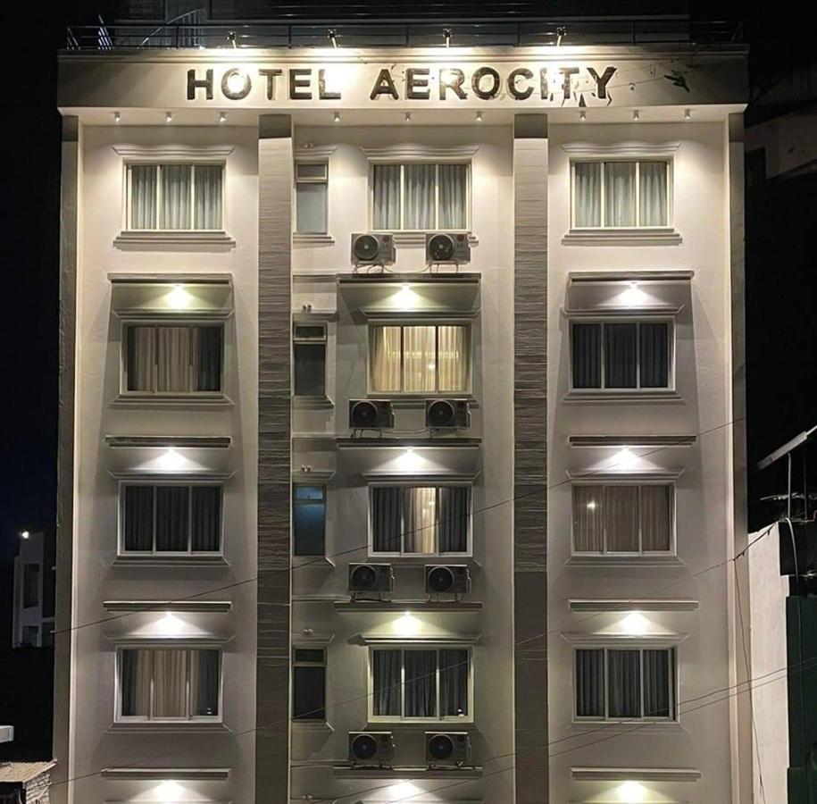 Aerocity Hotel