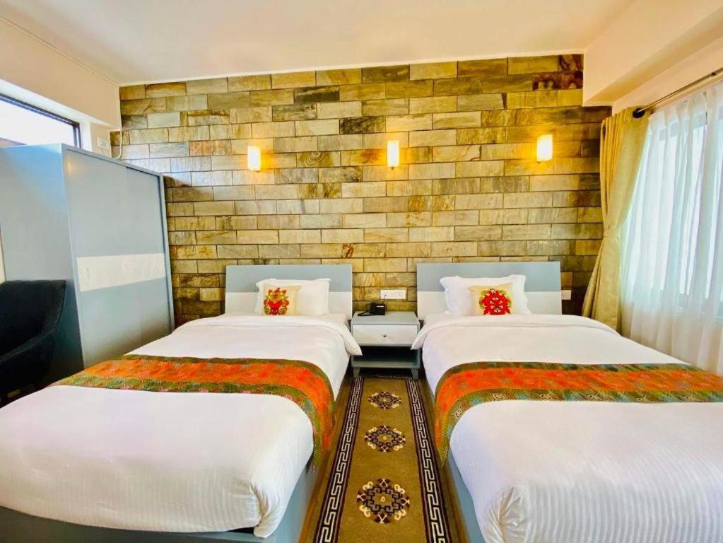 Hotel Pata 3*