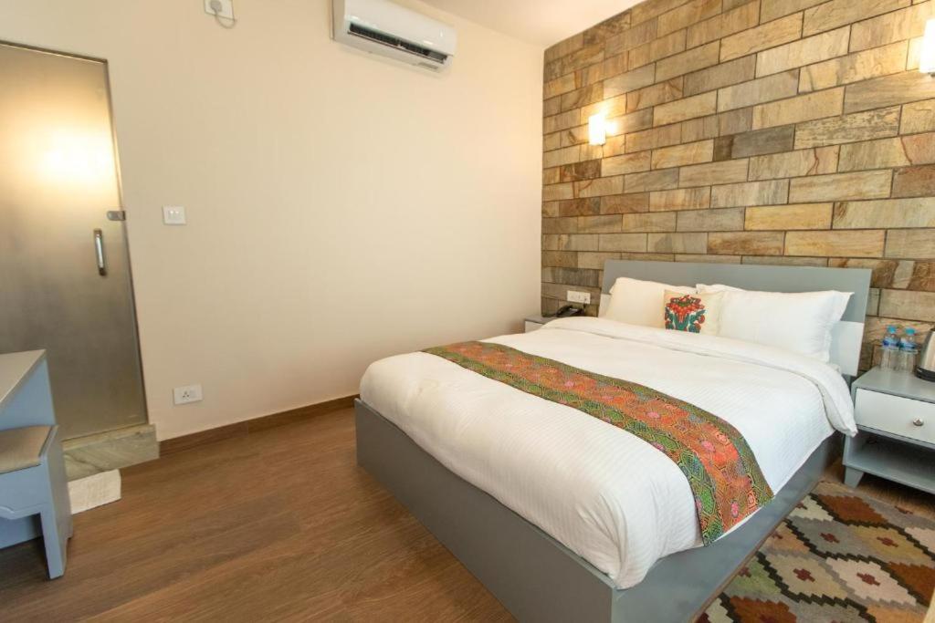 Pata Hotel