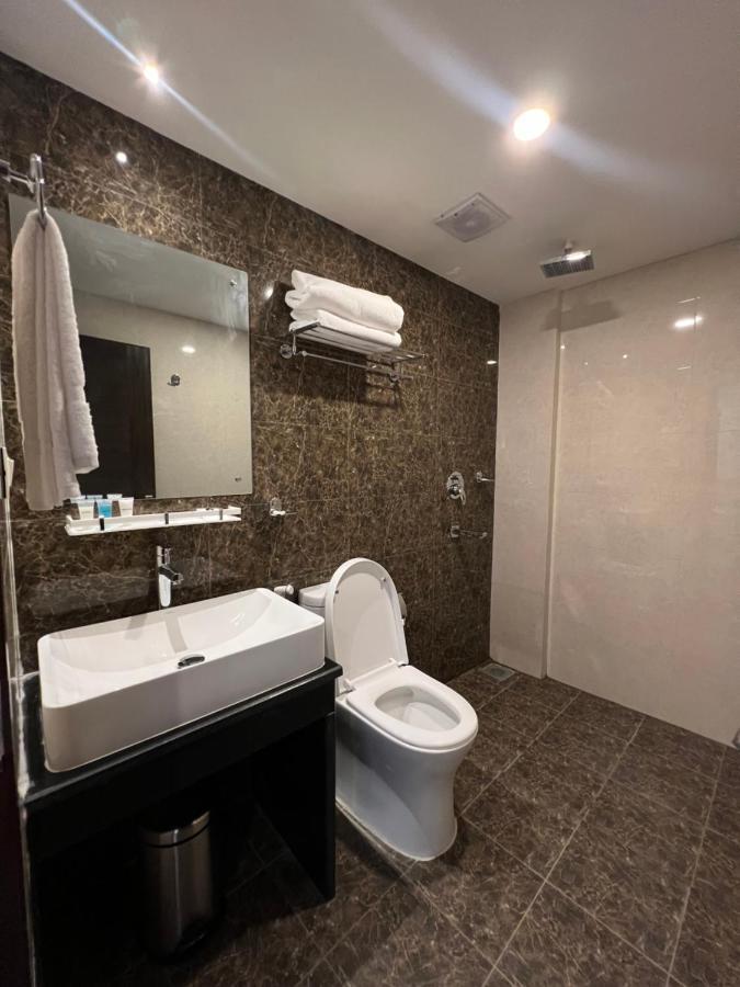 Hotel Black Diamond - Transit Point Inside 4*