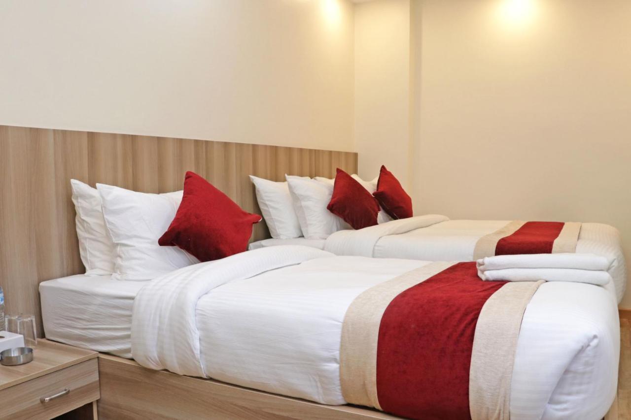 Royal Emperor Hotel