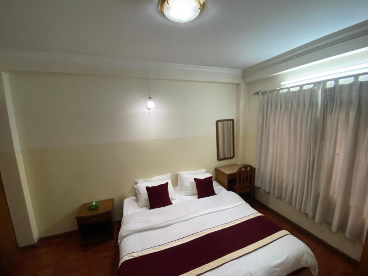 Ngudrup Hotel *