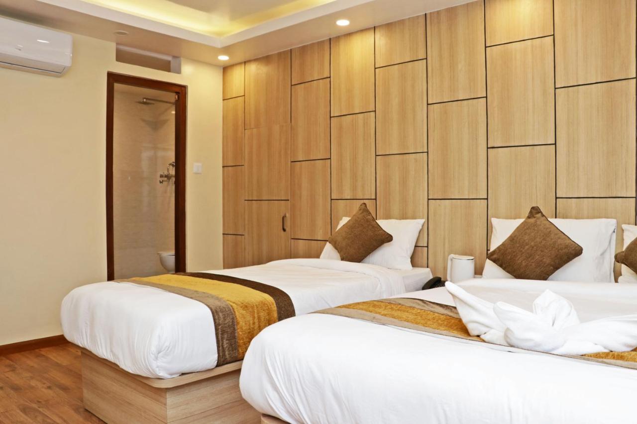 Airport Gurkha Hotel 3*