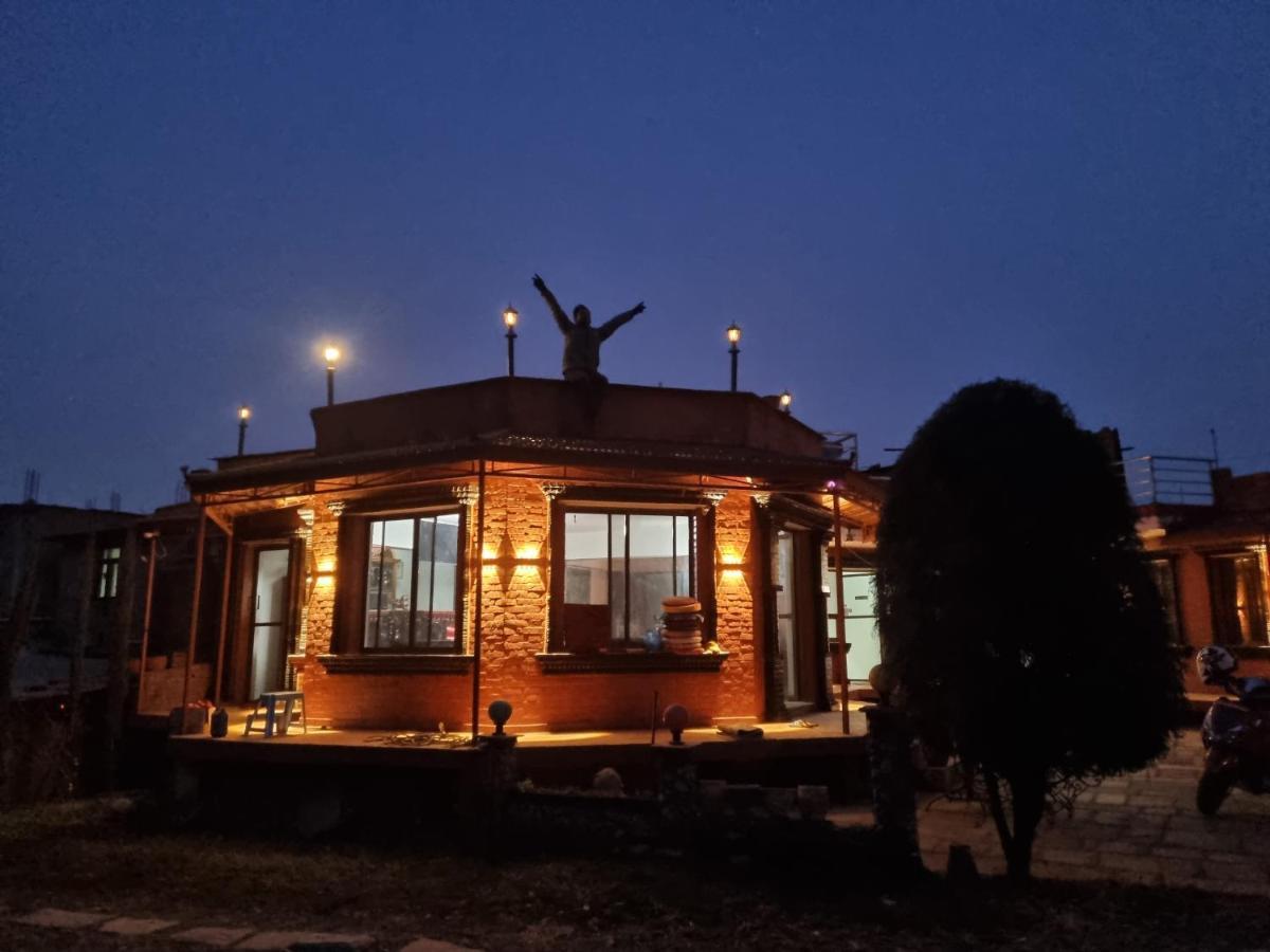 Bed & Breakfast Shivalaya Retreat
