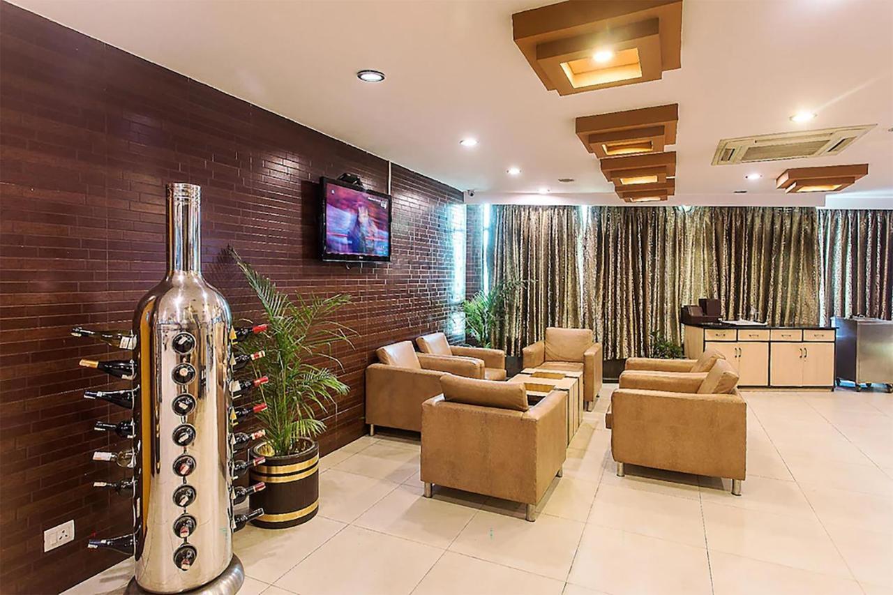 Pauwa Hotel 4*