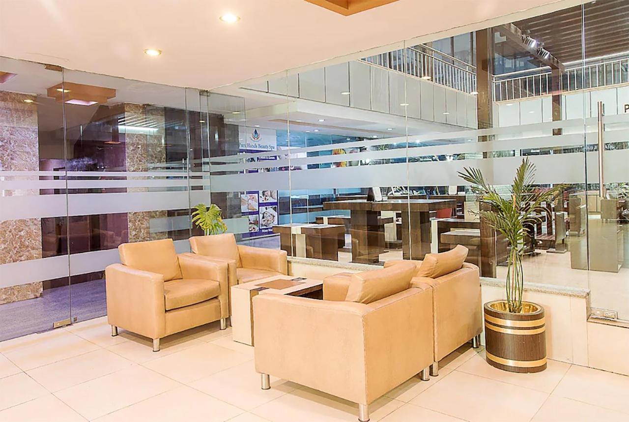 Pauwa Hotel 4*