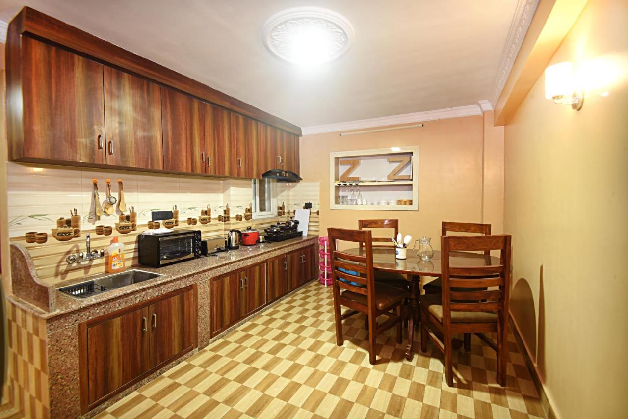 Apartment The Address *
