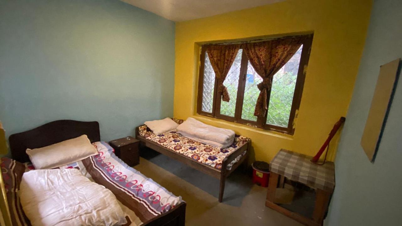 Hostel Happy Donkey *