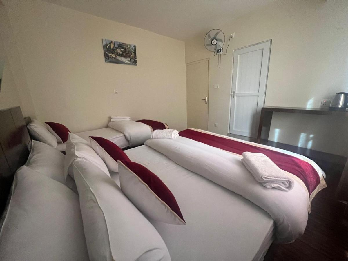 Down To Earth Bed & Breakfast