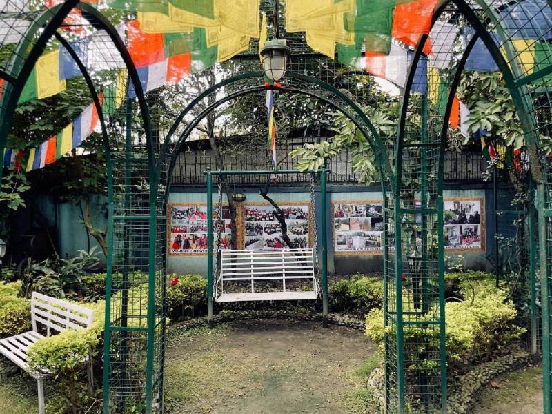 Garden View Hostel *