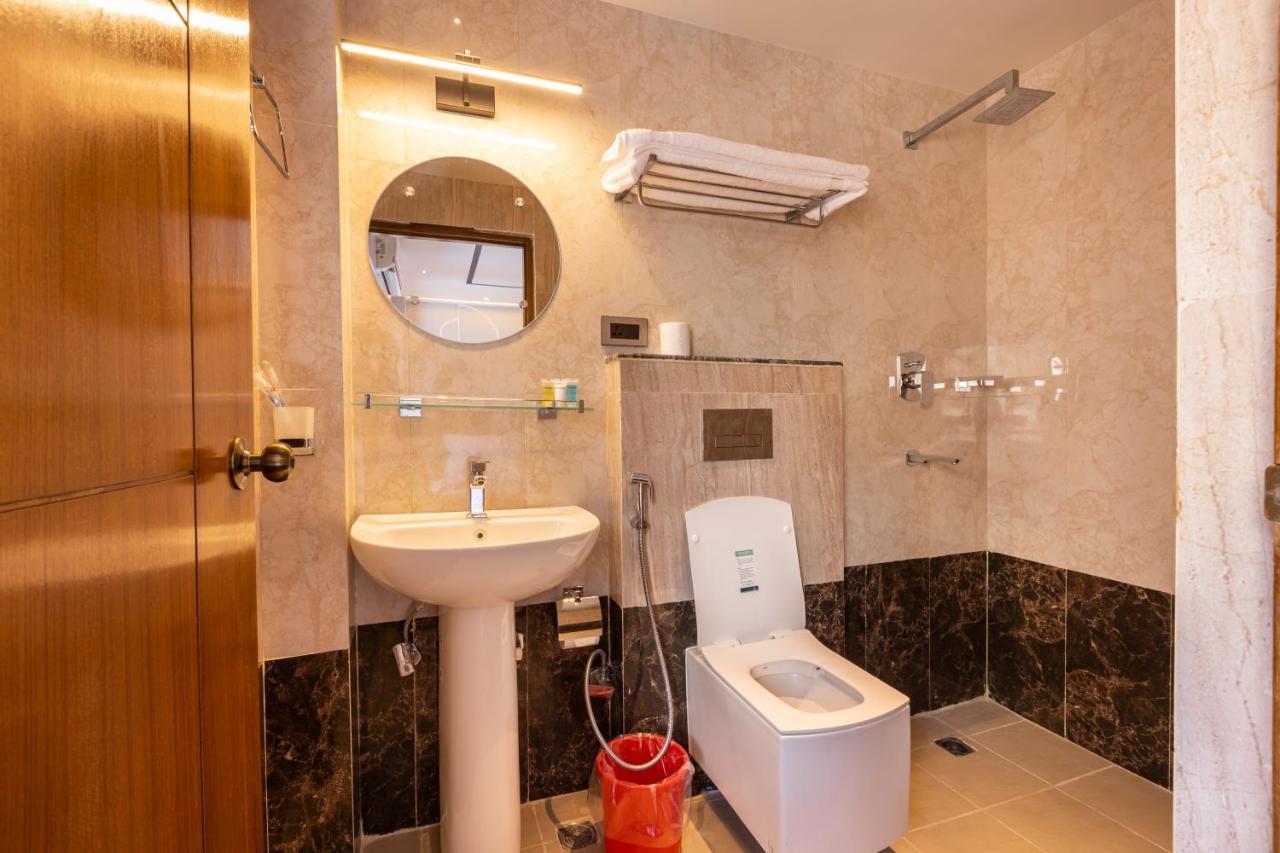 Ananta Hotel