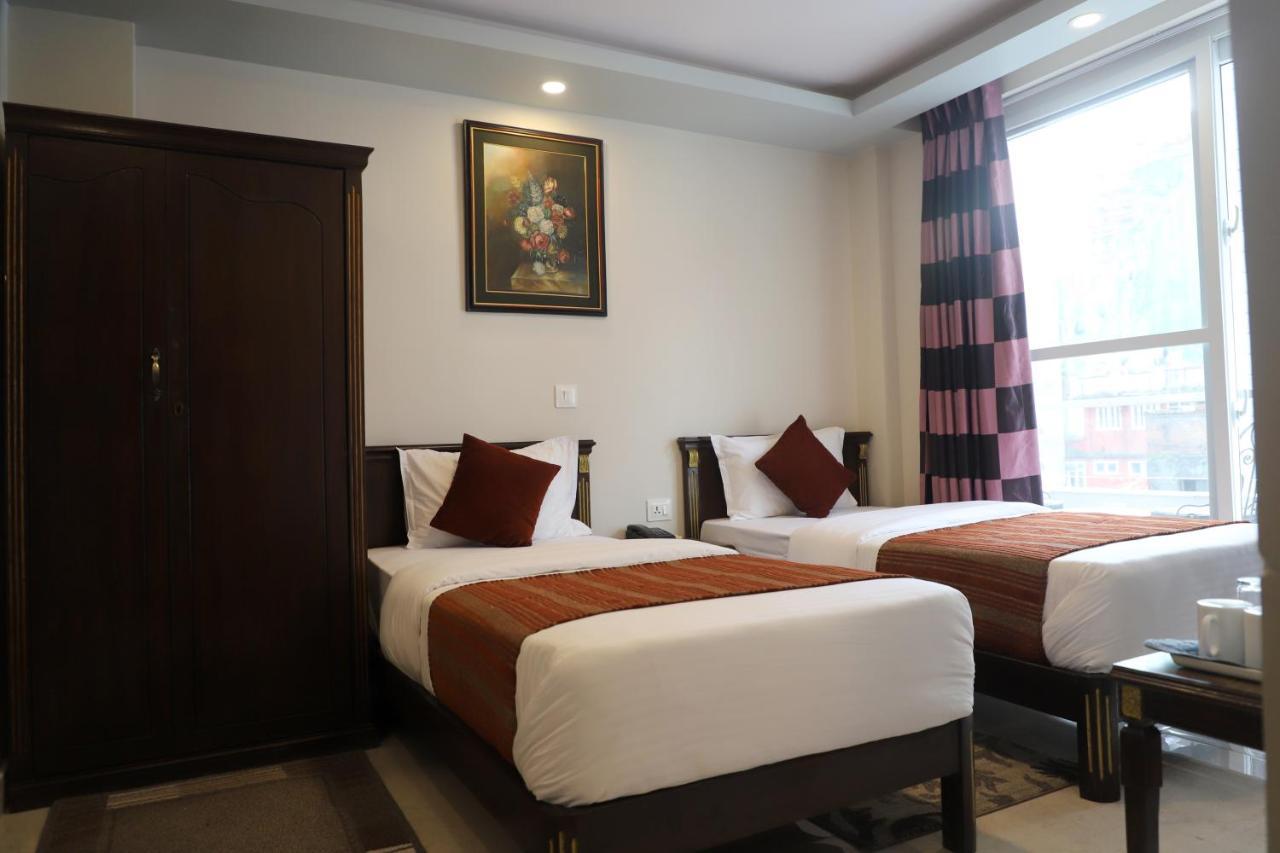 Hotel Pipal Tree *