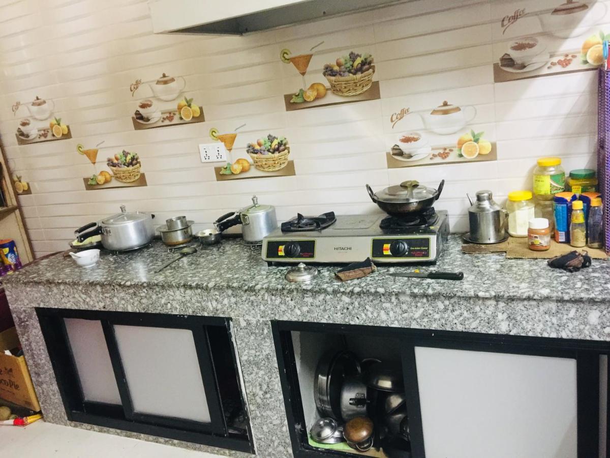 Hotel Rajdhani Visit *