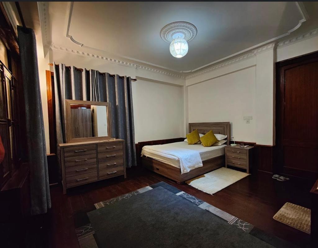 Makach House- Traditional Boutique House With Garden Homestay *