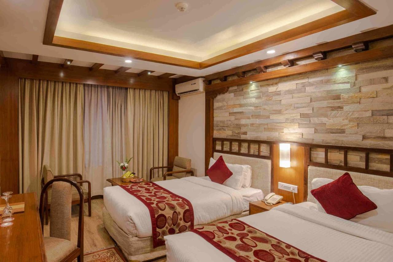 Hotel Manang 4*