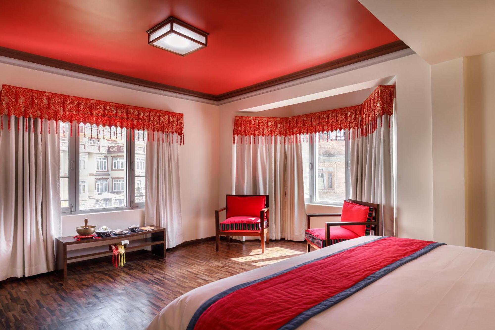 Shambaling Boutique Hotel 4*